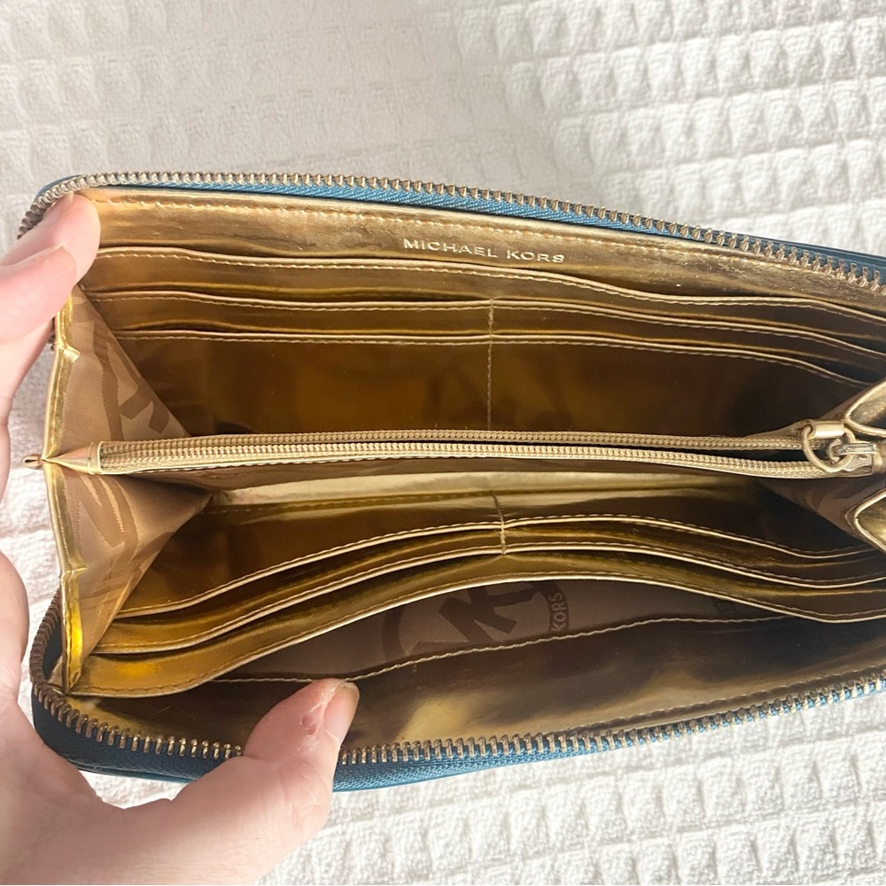 Michael Kors Teal Zip-Around Leather Wallet with Gold Plaque - Picture 4 of 8